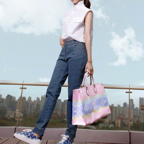 2020SS超限定で争奪戦 ルイヴィトン オンザゴー 偽物 ESCALE M45119 LV エスカル